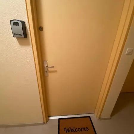 T2 Entierement Renove A 550m De La De La Faviere A 公寓 *