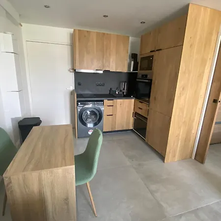 公寓 T2 Entierement Renove A 550m De La De La Faviere A